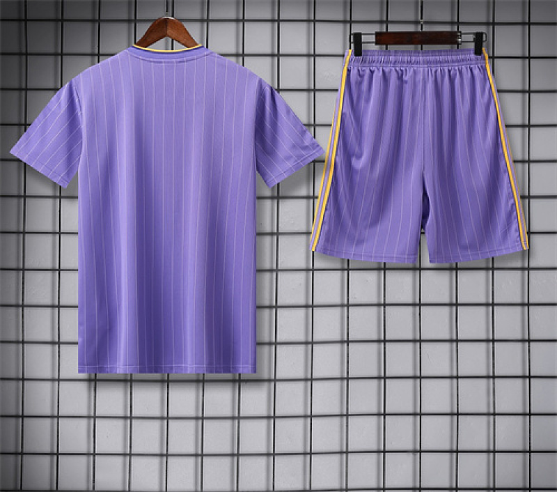 Manchester United Short Sleeve Tracksuit Kit 10