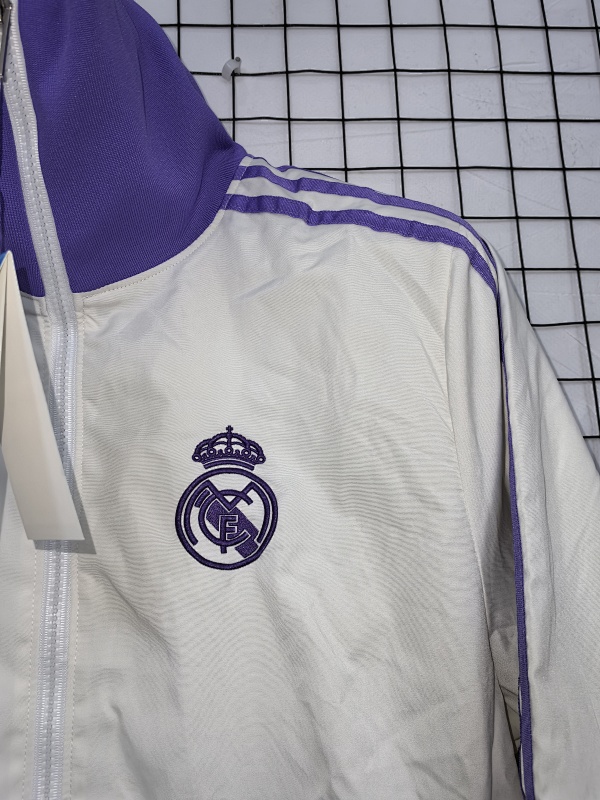 Real Madrid Windbreaker 9