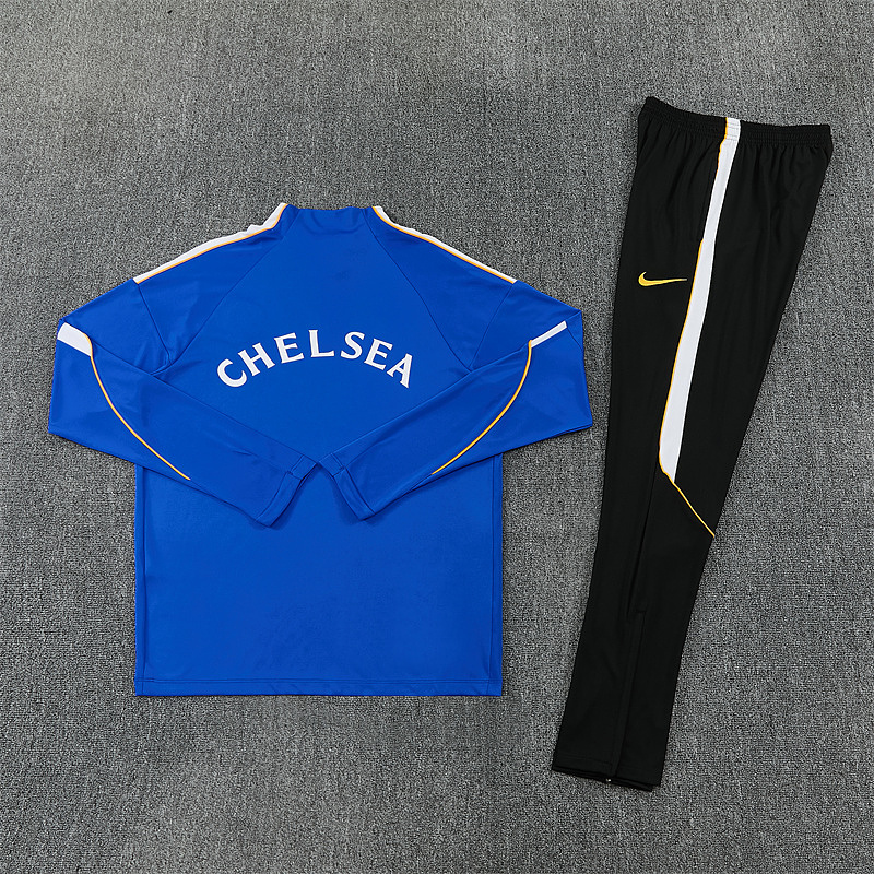 Chelsea Long Sleeve Tracksuit 4