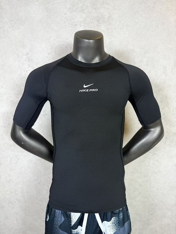 Nike T-shirt T 10