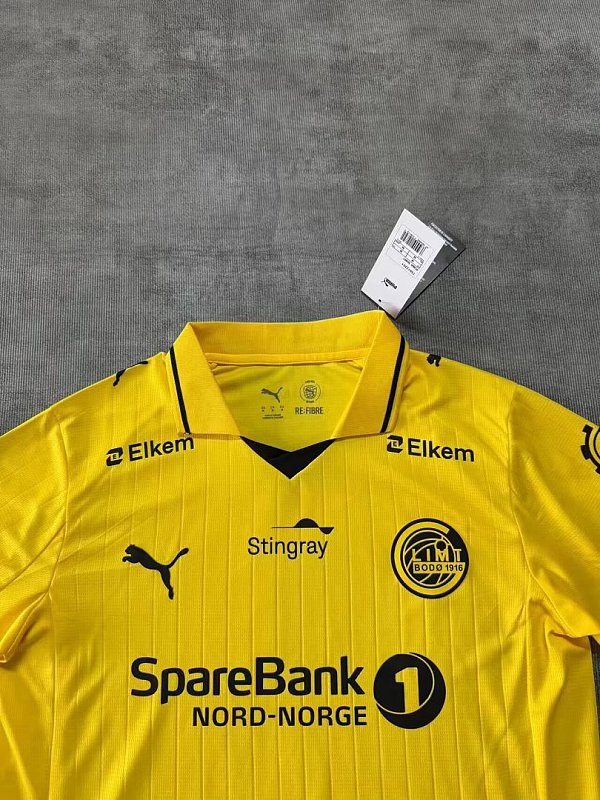 Bodø/Glimt Home Fans Version Jersey · 4