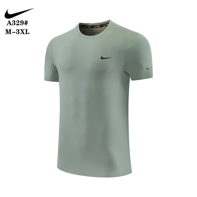Nike T-shirt 4