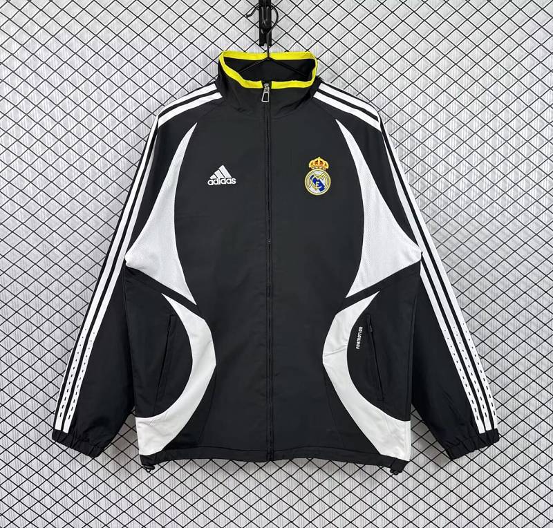 2006-07 Real Madrid Retro Windbreaker 8