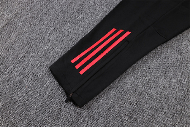 Manchester United Long Sleeve Tracksuit · 3