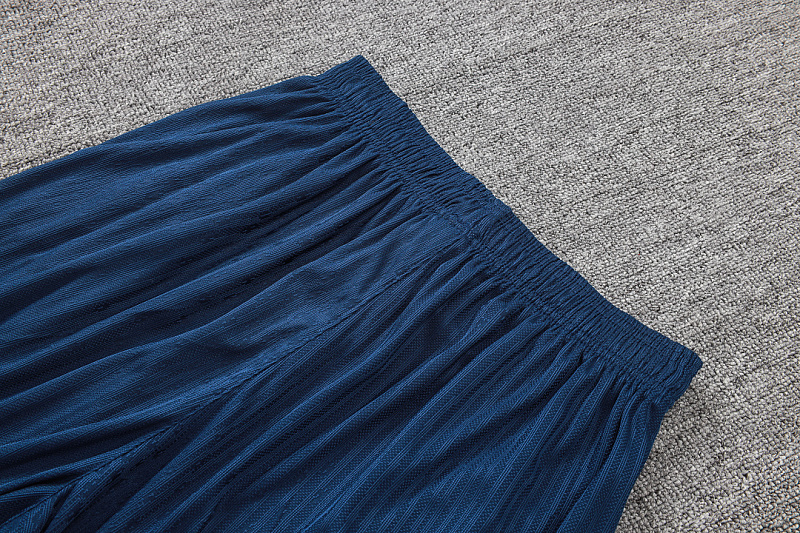 Nike Short Sleeve+shorts Kit 6