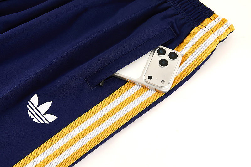 Real Madrid Long Zipper Jacket · 4