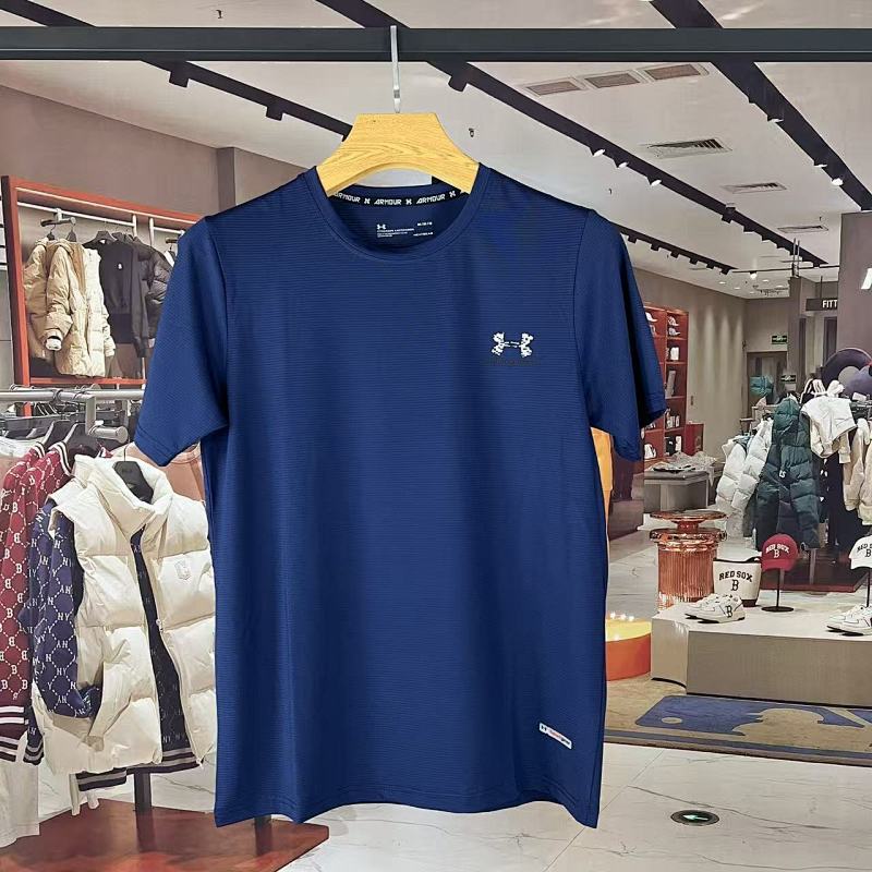 UnderArmour T-shirt T · 5