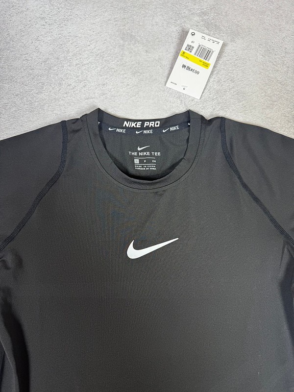Nike T-shirt T 3