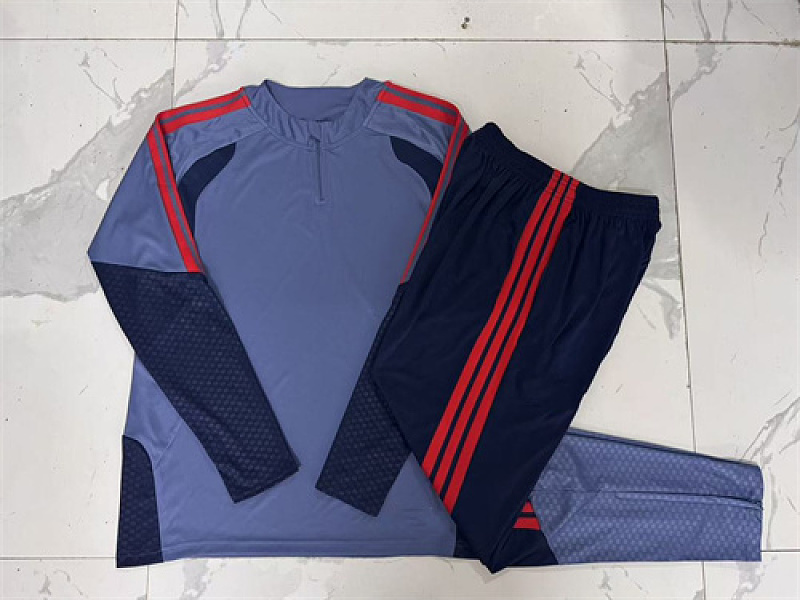 Bayern Long Sleeve Tracksuit · 2