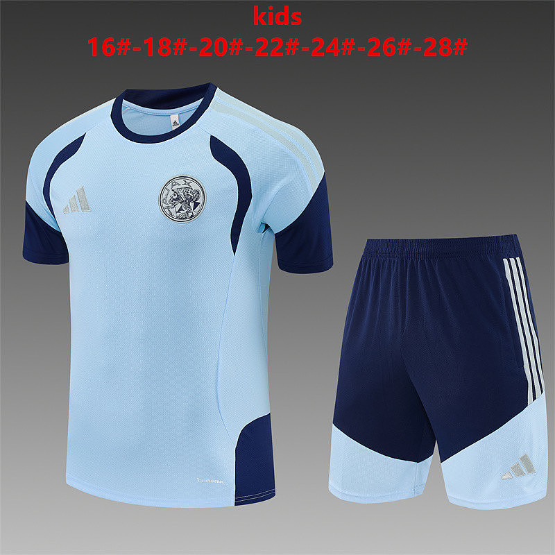 Ajax Kids Short Sleeve Tracksuit 16#-28# · 4