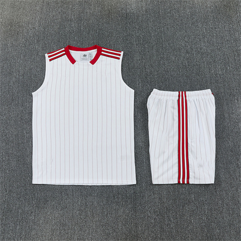 Manchester United Vest Tracksuit Kit 6