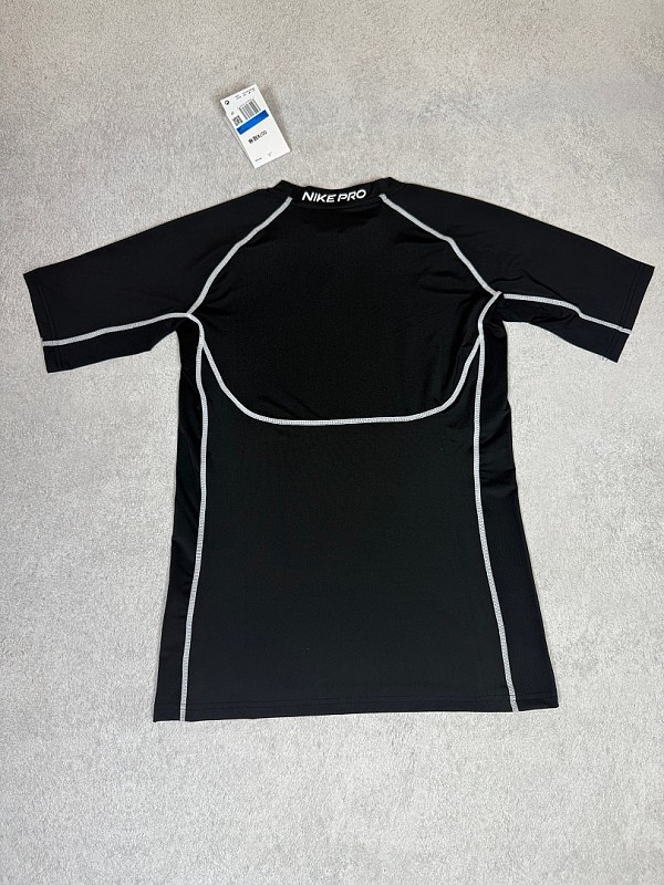 Nike T-shirt T 3