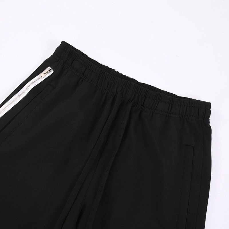 Under Armour Pants · 3