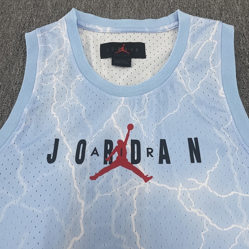 Jordan Vest+shorts Basketball Kit · 6