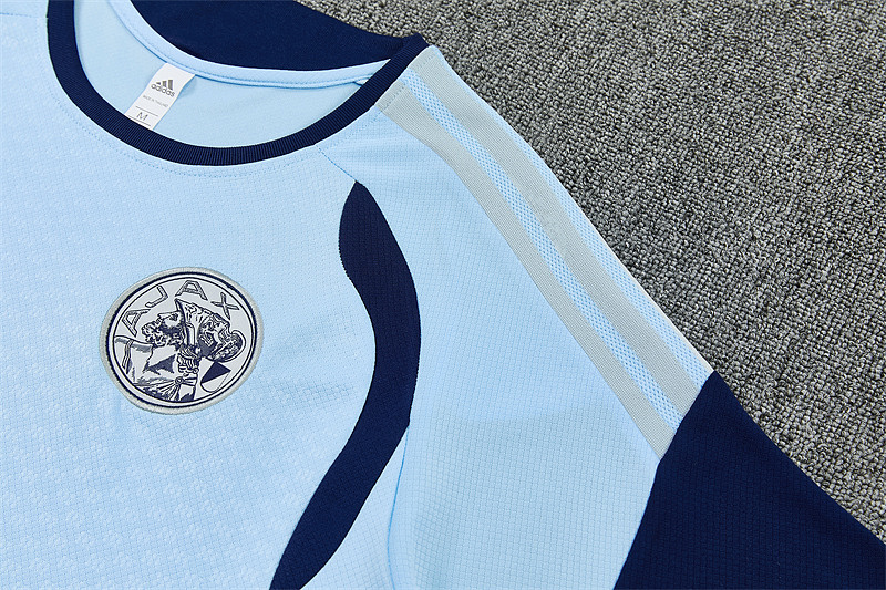 Ajax Short Sleeve Tracksuit · 3