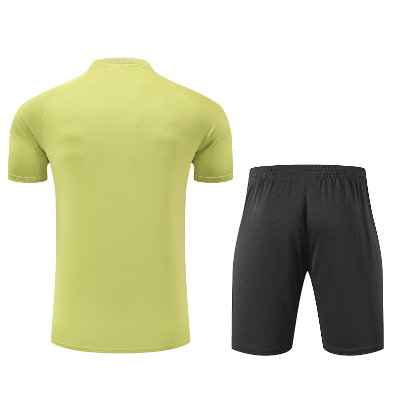 Nike Short Sleeve Tracksuit Kit 3