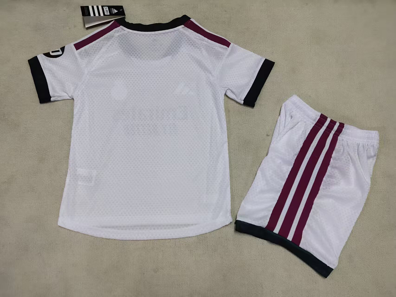 Real Madrid Home Kids Player Version Kit 16#-28# · 6