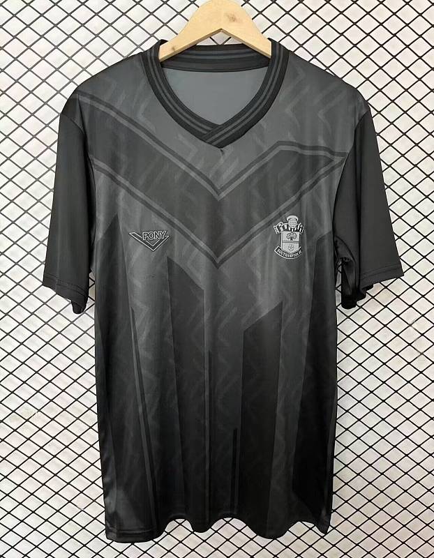 1993 Southampton Retro Jersey · 5