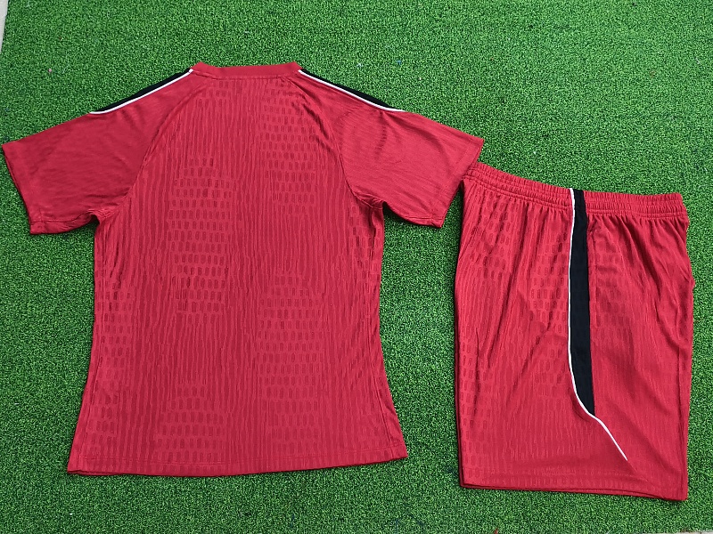 Nike Short Sleeve+shorts Kit 2
