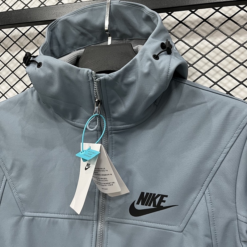 Nike Outdoor Jackets 10