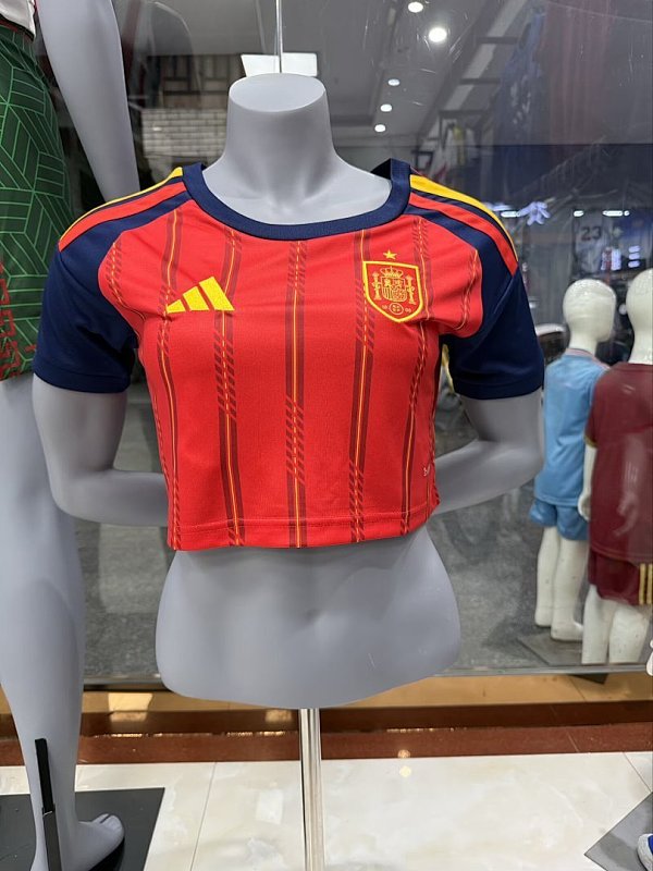 2026 Spain Home Women Short 32 Teams 32 · 5