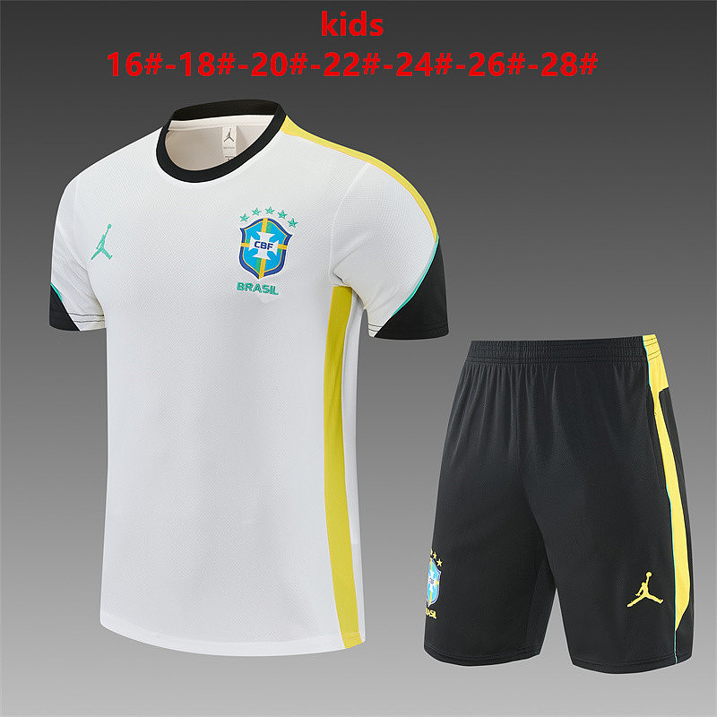 2026 Brazil Kids Short Sleeve Tracksuit 16#-28# · 4