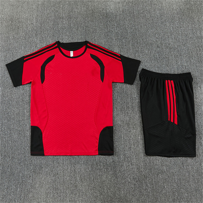 Manchester United Short Sleeve Tracksuit Kit 7