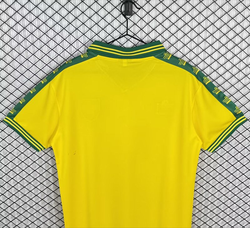 1976-81 Norwich City Home Retro Fans Version Jersey · 2