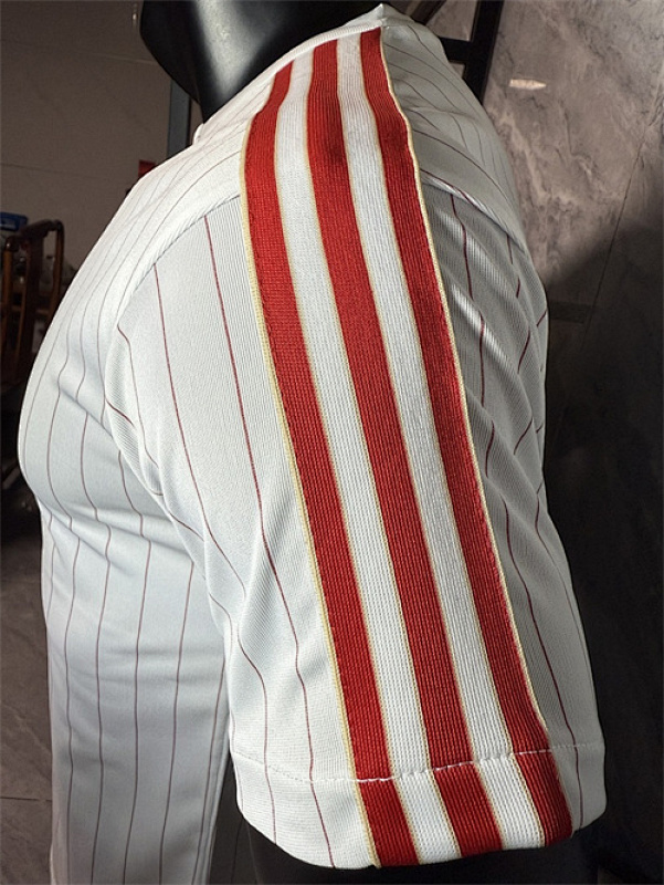 Bayern Retro Player Version Jersey · 2