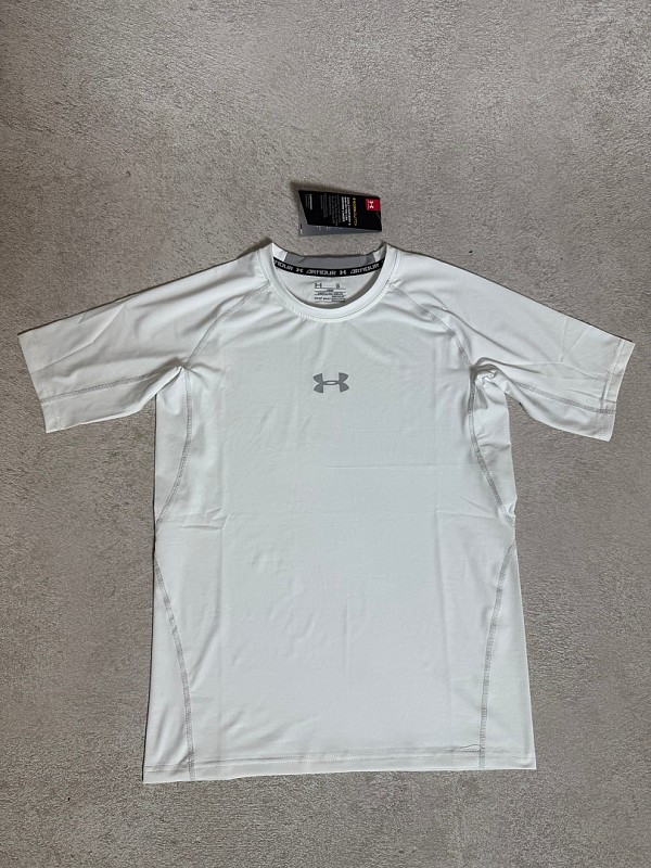 Under Armour T-shirt T · 3