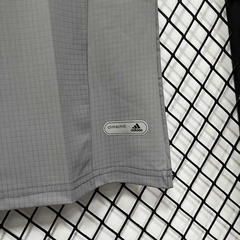 Adidas Short Sleeve T-shirt Jersey T 4