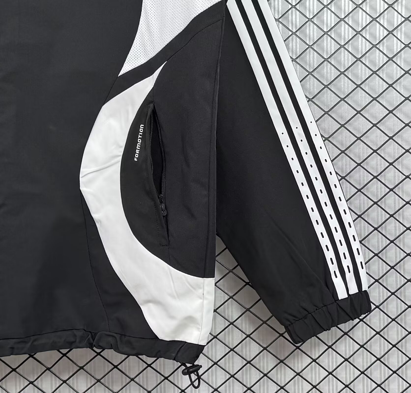 2006-07 Real Madrid Retro Windbreaker 5