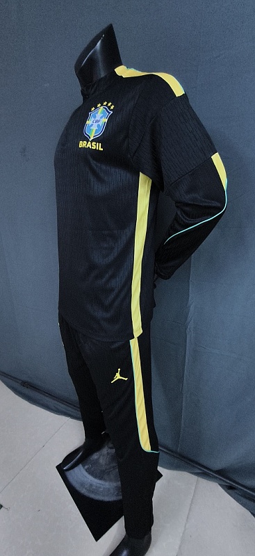 2026 Brazil Long Sleeve Tracksuit · 3