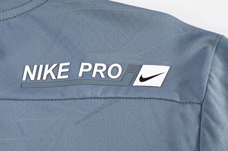 Nike Long Sleeve T-shirt Jersey T 4