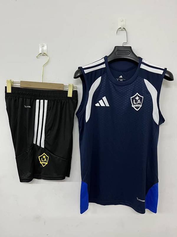 La Galaxy Vest Tracksuit Kit · 3