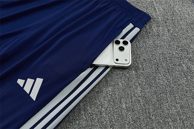 Ajax Long Sleeve Tracksuit · 4