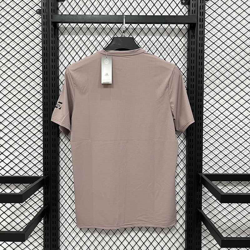 Adidas T-shirt T 3