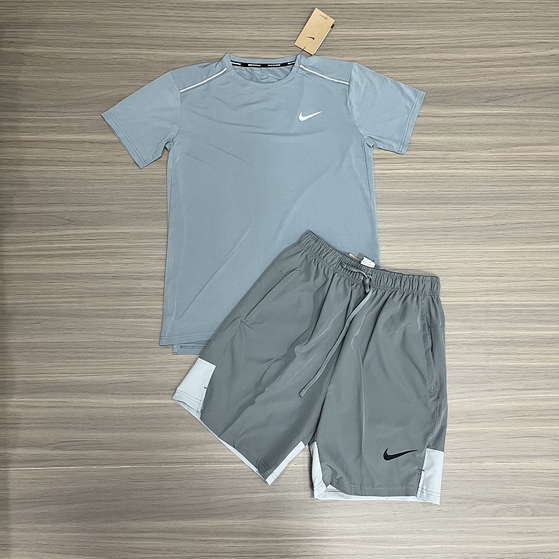 Nike Short Sleeve+shorts Kit 6