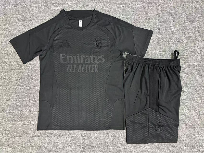 Real Madrid Kids Short Sleeve Tracksuit 16#-28# 4