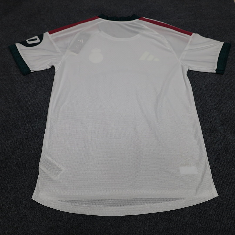Real Madrid Home Player Short Sleeve Kit · 3