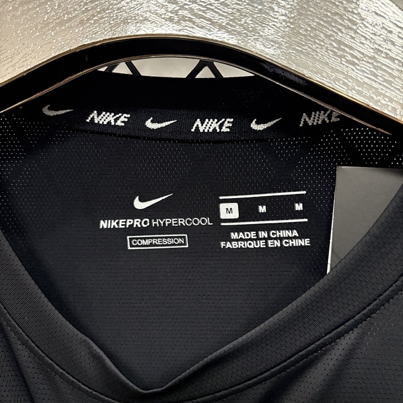 Nike T-shirt T 11