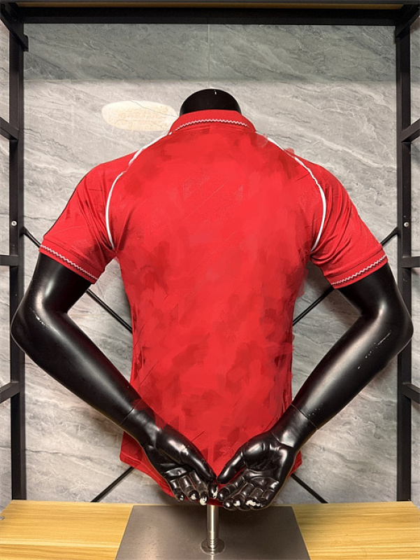 Manchester United Retro Player Jersey