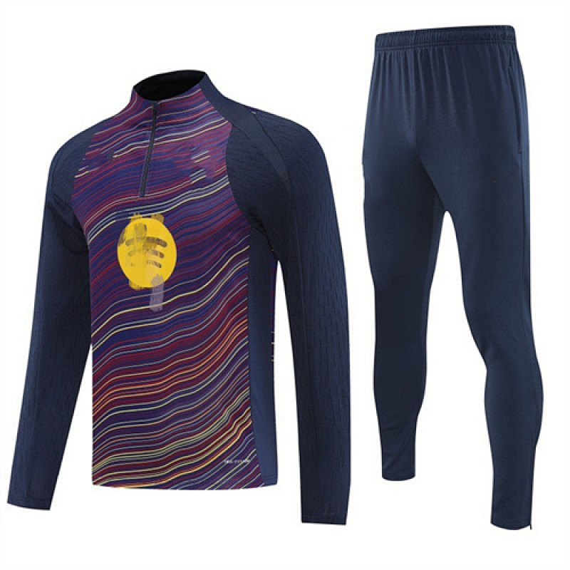 Barcelona Long Sleeve Tracksuit · 5