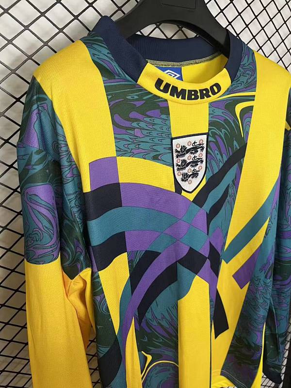 1996 England Goalkeeper Retro Fans Version Long Jersey · 3