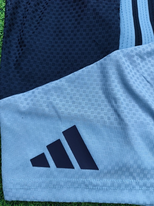 2026 Argentina Training Player Short Sleeve Kit · 3