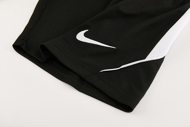 Nike Short Sleeve Tracksuit Kit 3