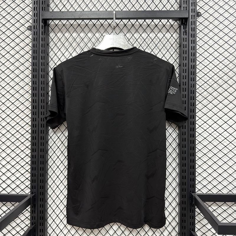 Nike T-shirt 7