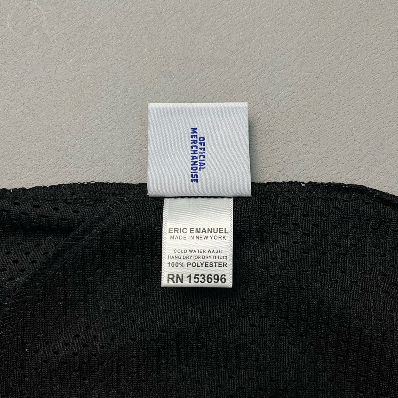 Ee Basic Short 8
