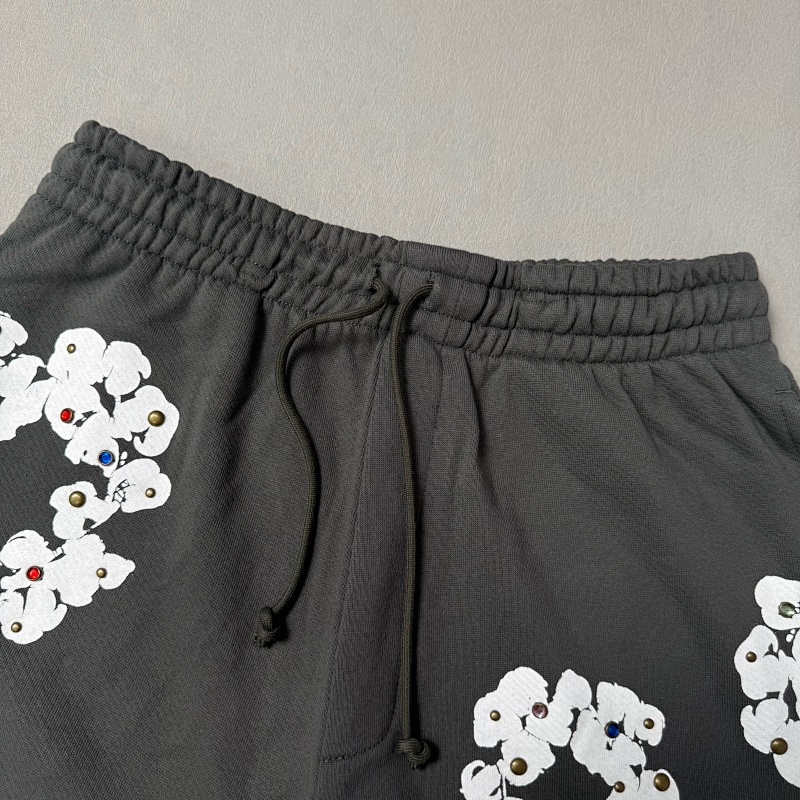 Rhinestone Cotton Wreath Shorts 6