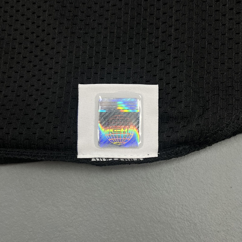 Ee Basic Short 9